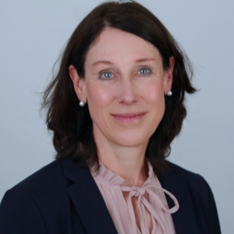  Isabelle Schm�cker